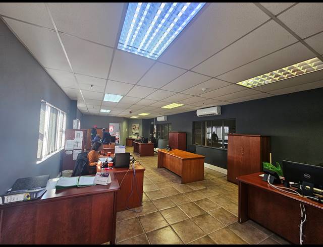 5,995M² WAREHOUSE TO LET IN ISANDO